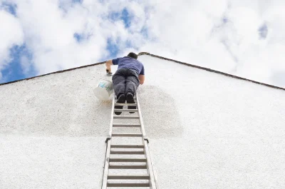 Peinture extérieure à Balanzac — façades et ravalement